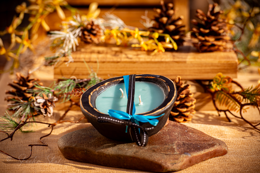 Mosquito Repelling Candles Rustic Black Wood Bowl Lavender/Pine - Image 1