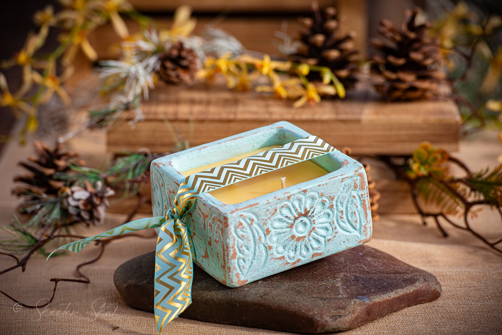 Mosquito Repelling Candles Ceramic Square Turquoise Embossed Bergamont/Ylang Ylang - Image 1