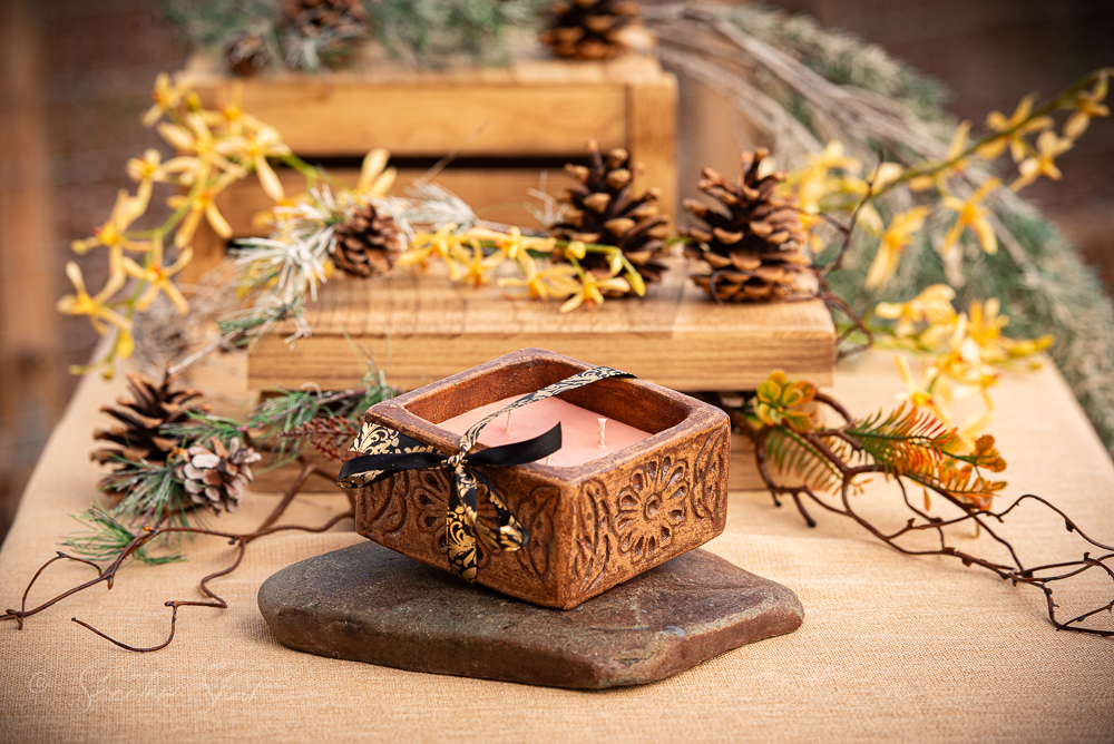 Mosquito Repelling Candles Ceramic Square Brown Embossed Bergamont/Lavender - Image 3